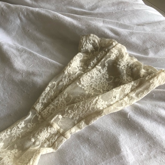 Vince camuto long sleeve lace top - Picture 4 of 7